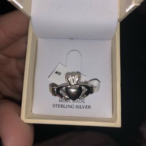 Silver Claddagh Ring size 9